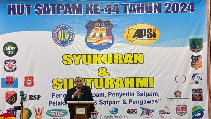 Ketua DPD APSI Lampung, Dr (C) Andri Meirdyan Syarif, menyampaikan sambutan pada HUT Satpam ke-44.